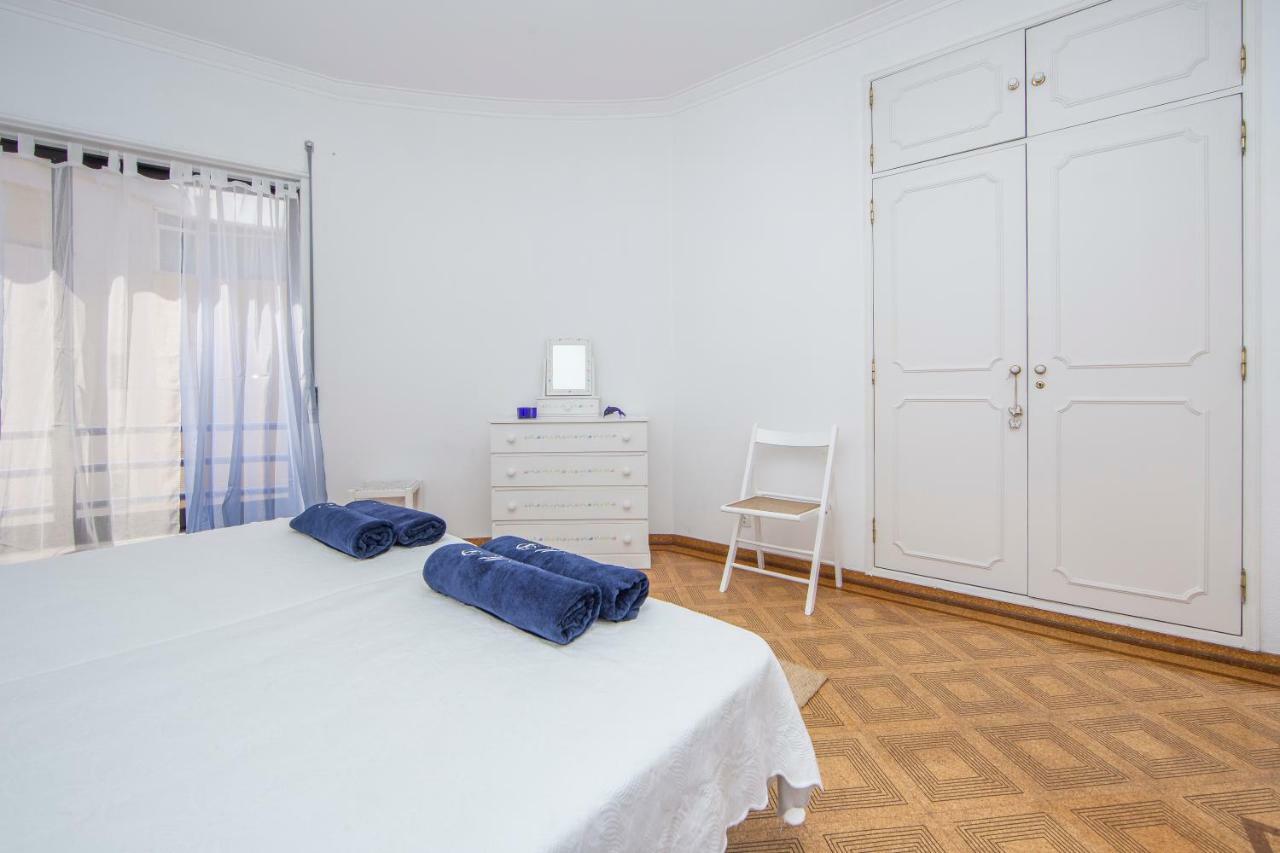 Av. 1º De Maio Apartment Коста да Капарика Екстериор снимка